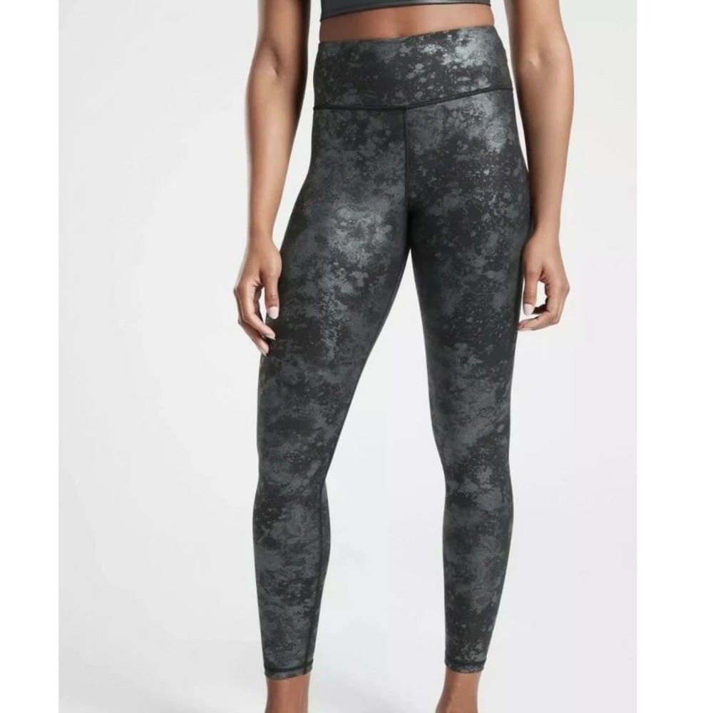 Athleta Elation Ultra High Rise Misty Lace Tights, Black, Medium, #511164‎